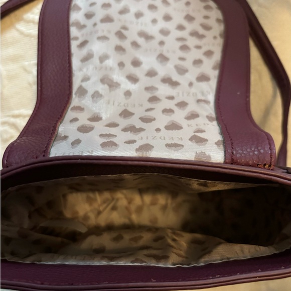 Kedzie NEW Vegan, Mini Messenger bag in Wine color - Picture 6 of 7